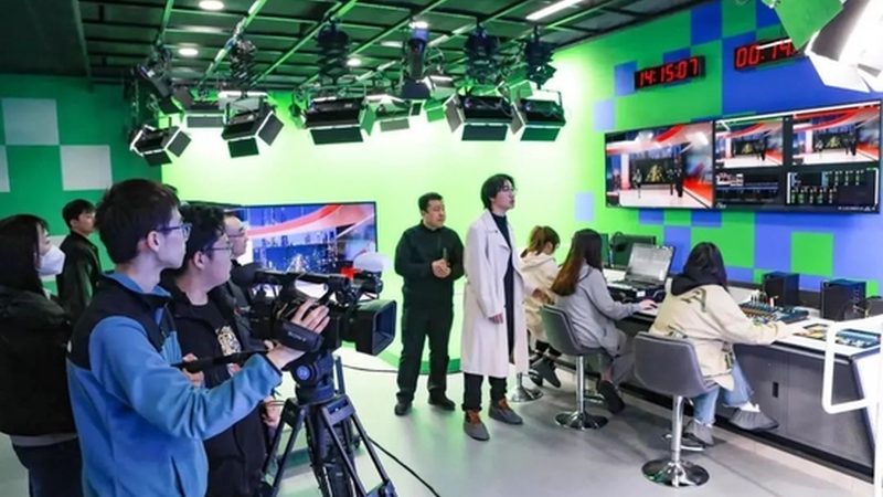 科技公司VI设计：揭秘企业视觉形象的打造之道
