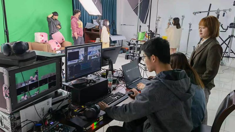 上海TVC广告片定制服务：揭秘制作流程与关键要素